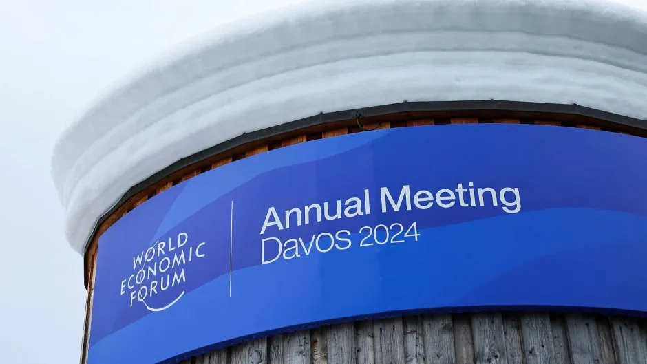 Davos. La inteligencia artificial es una tontuna... extraordinariamente relevante