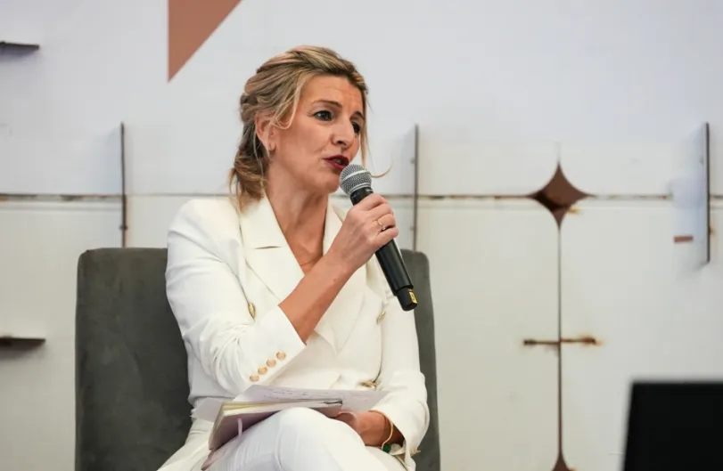 España es el único país de toda la UE con la tasa de desempleo a doble dígito (11,7%) ¡Qué grande sos, Yolanda!