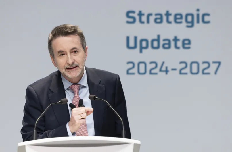 Repsol. Al CEO de la compañía multienergética no le gusta el impuestazo y pregunta si es social aplicarlo a quien invierte y produce en España y no al de fuera