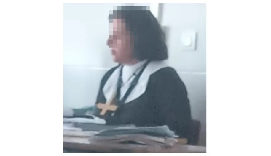 Valencia. Denuncian a dos profesoras que se disfrazaron de monjas el 8-M e hicieron comentarios vejatorios contra los católicos