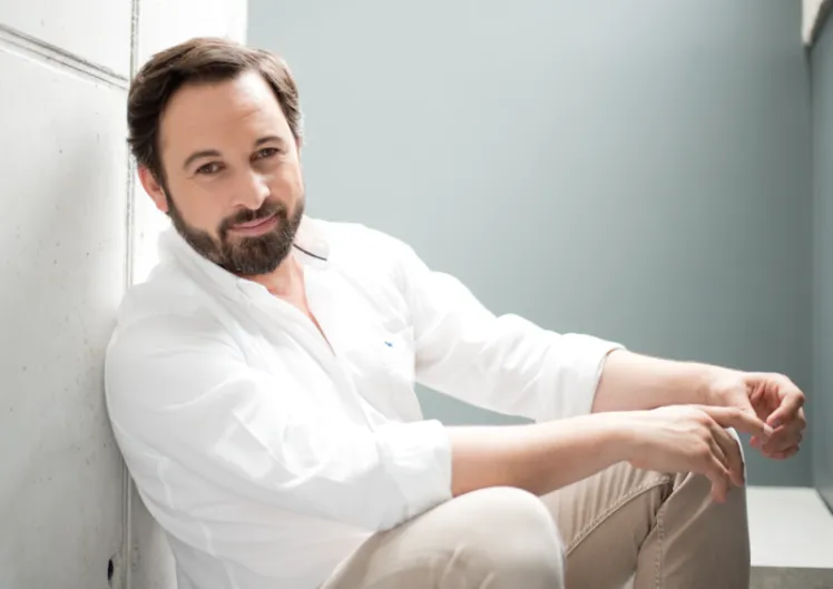 Santiago Abascal, provida por etapas: "Proponemos volver primero a la Ley del 85, sin coladero, y después al aborto 0"