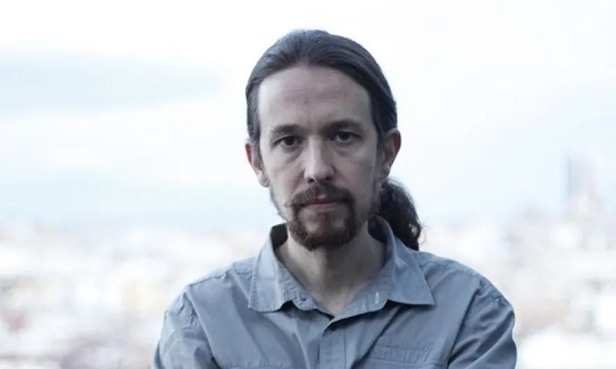 Pablo Iglesias introduce el comunismo-marxista-chavista en el Congreso