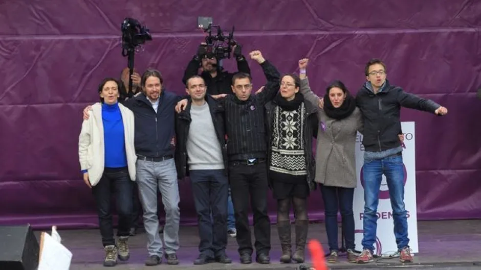 Podemos se rompe. Apoyar o no al PSOE: esa es la cuestión
