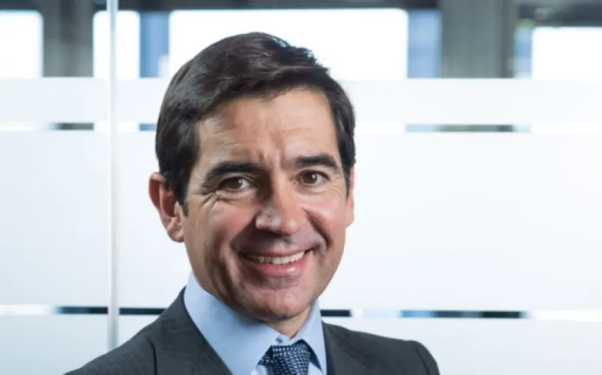 BBVA. Metedura de pata digital, y sideral, del Ceo, Torres Vila