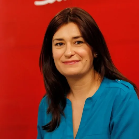 Valencia. La ultra feminista del PSOE, Carmen Montón, se ensaña contra la Iglesia