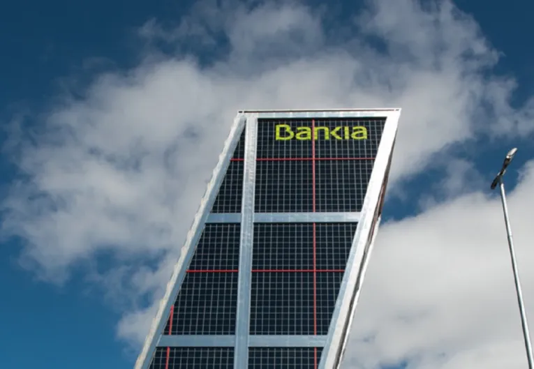 Bankia. Hacia la privatización por fusión, solo que Goiri quiere con BBVA