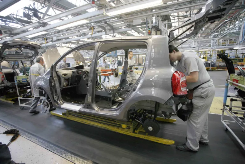 Salario medio español: 1.674 euros brutos mensuales. Los españoles llevan dos años perdiendo poder adquisitivo