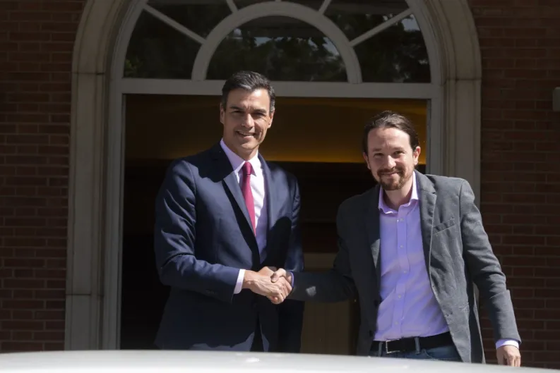 Esta es la educación que quieren imponer PSOE y Podemos: quitar el concierto a los colegios que no sean mixtos y una asignatura afectivo-sexual en secundaria
