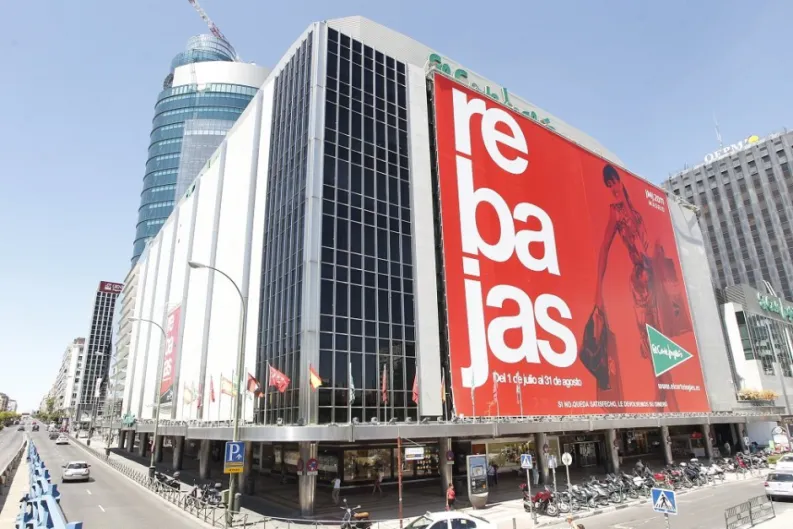 El Corte Inglés aumenta su beneficio un 20% en el ejercicio 2019, pese a que se estancan las ventas (+1,2%): su prioridad es mejorar en ‘online’
