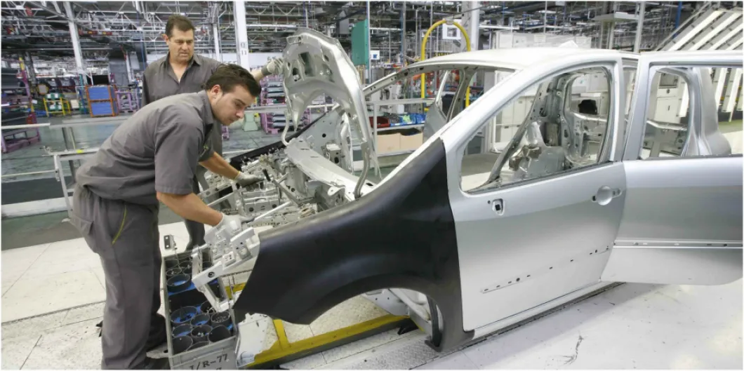 La producción industrial cae un 9,1% en 2020: pone fin a seis años de crecimiento y supone el mayor derrumbe desde 2009