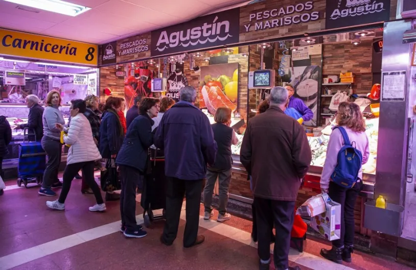 No levanta cabeza: las ventas del comercio minorista cayeron un 10,9% en enero