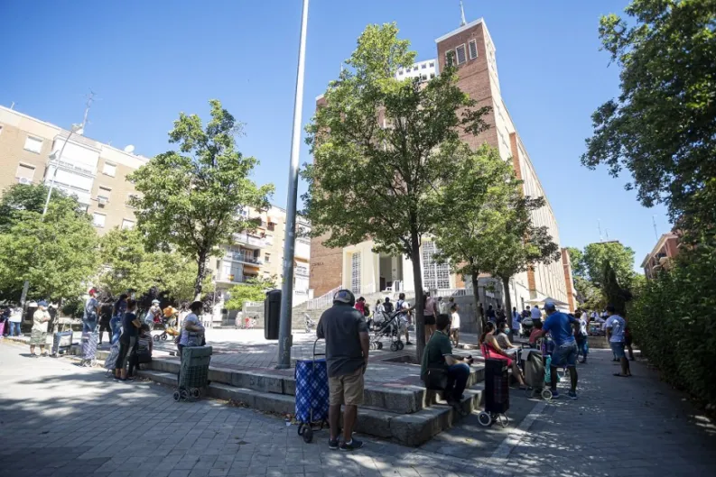 El escudo social de Podemos cierra en junio y julio: la Fundación Madrina pide ayuda para conseguir alimentos y productos para bebés, destinados a los más necesitados