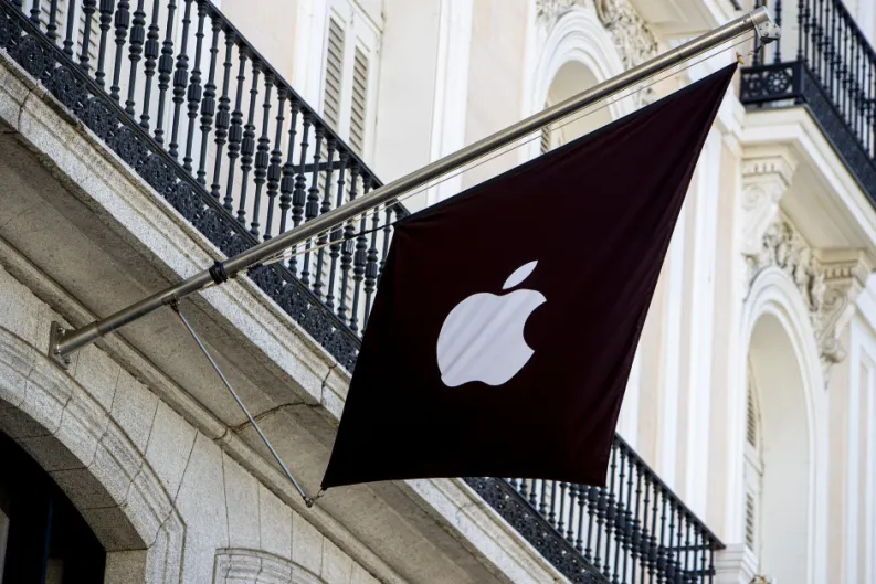 La Administración Biden denuncia a uno de los gigantes estadounidenses, Apple... por monopolio