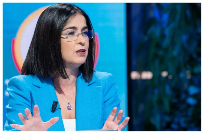 Diario de pandemia. Las mentiras de Carolina: la unidad ha vencido al virus. ¡Anda ya! Al virus le ha vencido nuestro sistema inmunitario... como siempre
