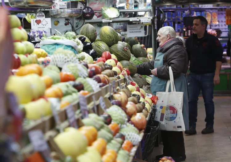 Saltan las alarmas en el BCE: la inflación de la eurozona rompe todas las previsiones y alcanza el récord del 8,1%; y en Alemania, el 8,7%, igual que en España (8,7%)
