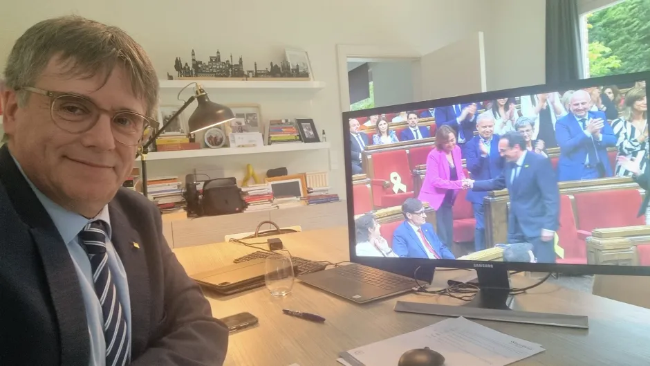 Con el nombramiento de Rull como presidente del Parlament, comienza la sucesión de Puigdemont