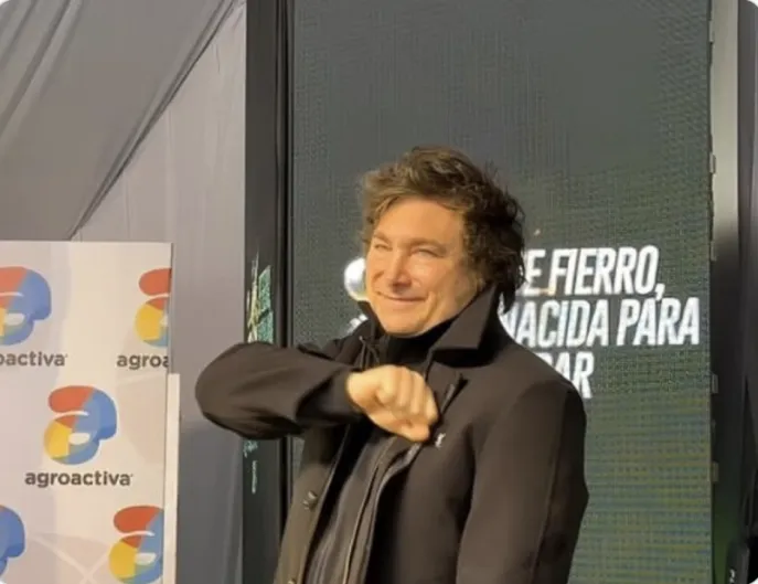 Argentina. Milei predica con el ejemplo: renunciará a su "jubilación" oficial porque "si hago bien mi trabajo, después voy a poder seguir trabajando en el sector privado cuando deje este puesto”