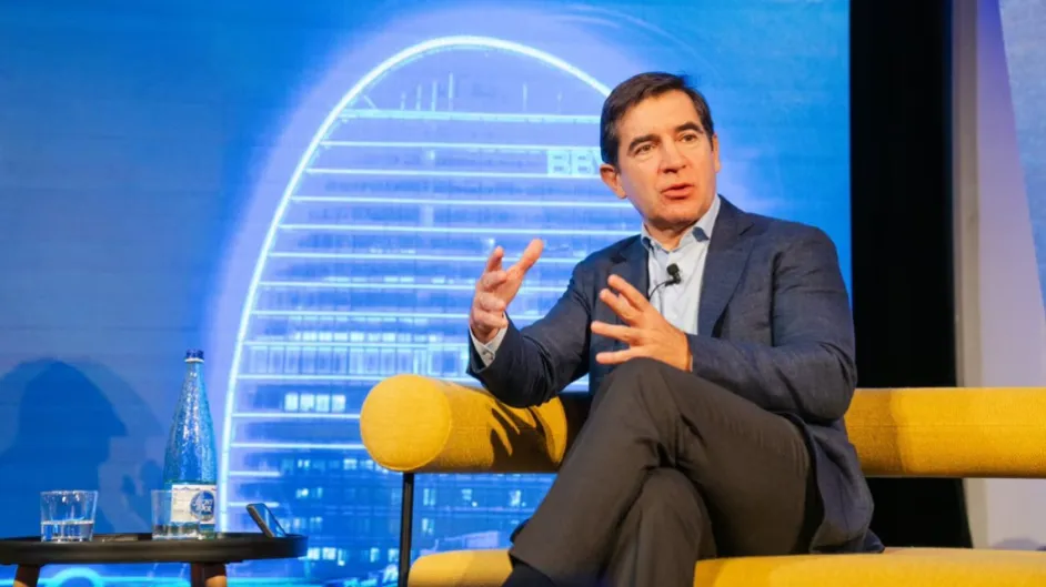 La OPA no es el final, es el principio: Carlos Torres tendrá que abandonar la Presidencia de BBVA, gane o pierda