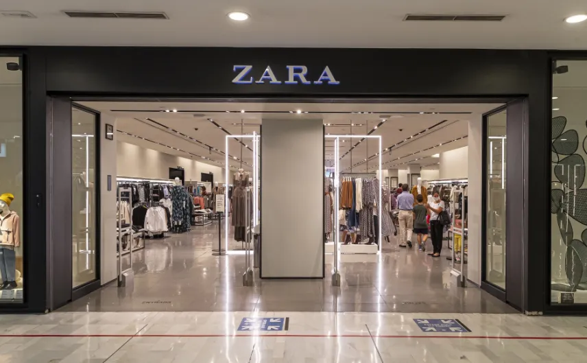 Resultados Inditex. El líder mundial sigue imparable, pero el crecimiento empieza a frenarse... y el mercado lo castiga duramente