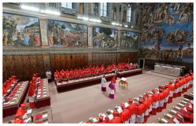 SEDE VACANTE (XVII). Y si el consenso sobre el Papado de Francisco es total, ¿por qué la Cristiandad atraviesa la mayor crisis de sus 2.000 años de historia?