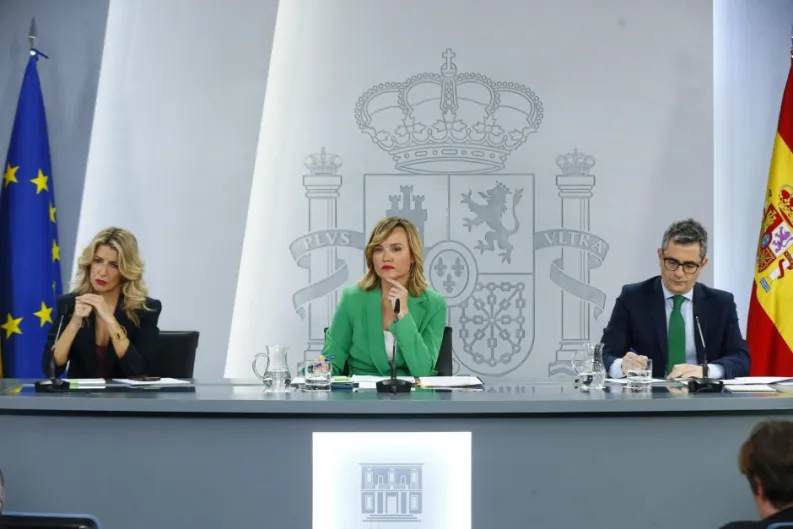 Consejo de Ministros. Más censura: Bolaños amplía el derecho de rectificación al periodismo ciudadano