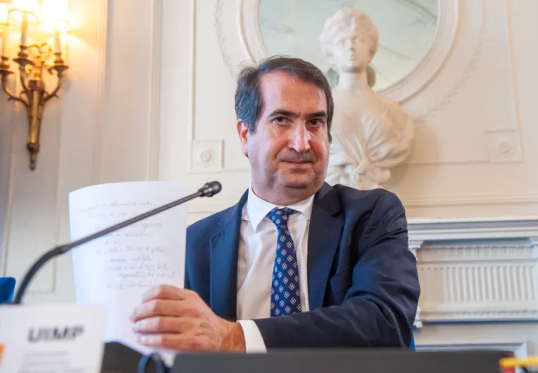 Parálisis en el BBVA, tras la decisión del Gobierno: entre la ruina y la retirada