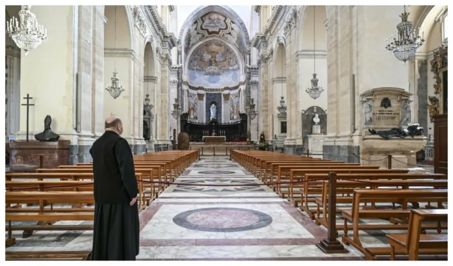 ¿Ha dejado España de ser católica? (I)