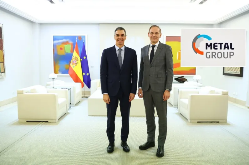 Sánchez, ¿el gafe? Se ve con el CEO de Volkswagen… y días después uno de sus proveedores, Metal Group, anuncia concurso de acreedores