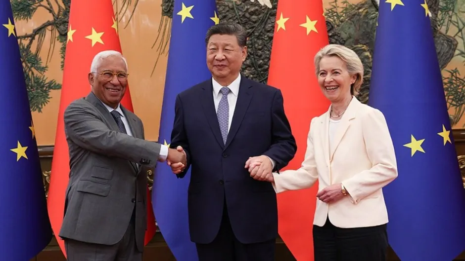 JD.com y Superhisen, nuevas muestras de la colonización china de Europa: la una lanza su plataforma Joybuy, la otra quiere entrar en muñecas Famosa