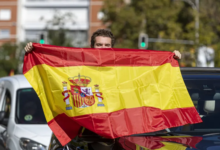 La sociedad española ante el caos gubernativo