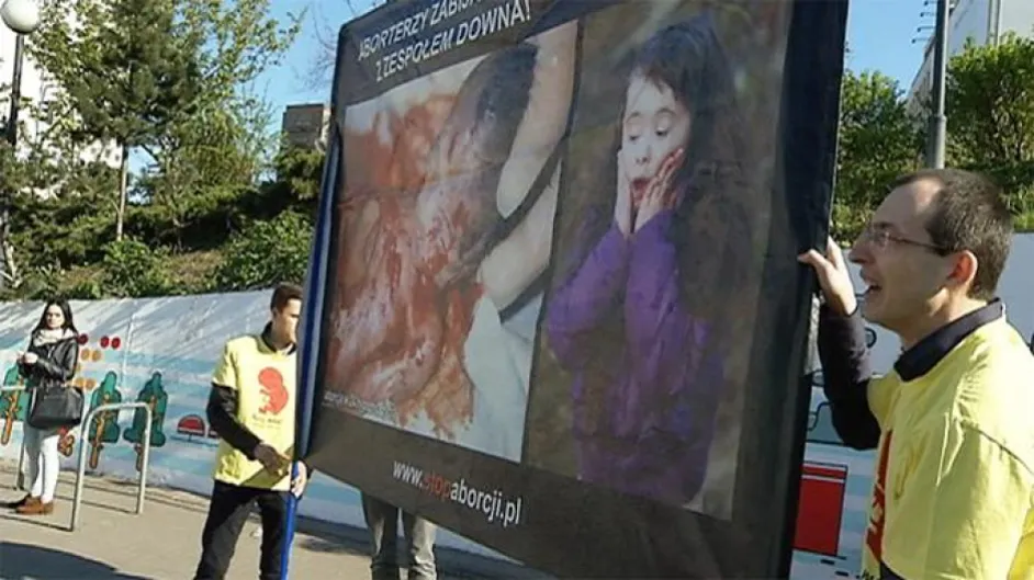 Polonia, bastión provida en Europa: entra en vigor la ley que prohíbe el aborto de niños con Síndrome de Down u otras malformaciones. El 96% de los abortos eran por esa causa