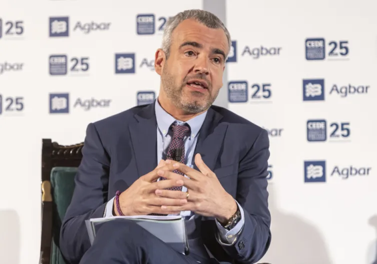 El socialista Maurici Lucena se reivindica: AENA ‘vuela’ en bolsa, tras disparar beneficio, ebitda, e ingresos