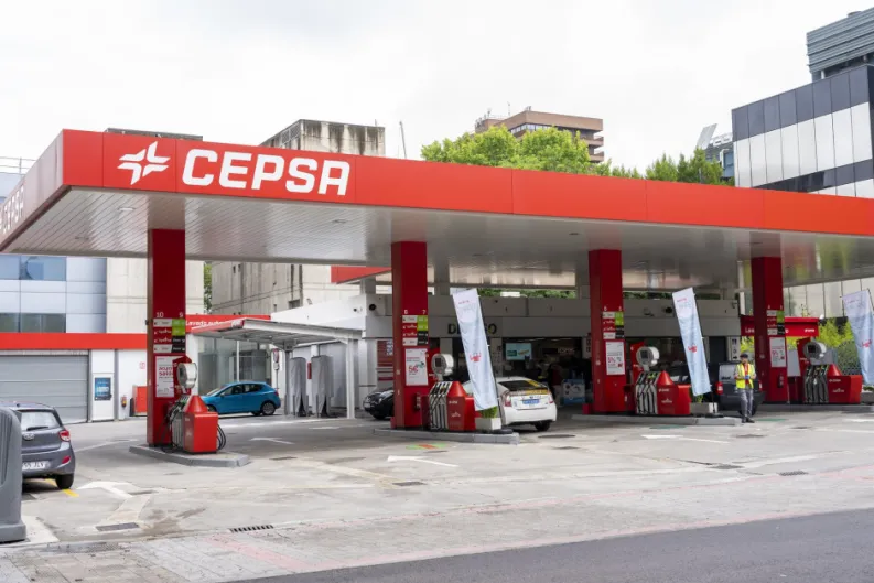 Cepsa no remonta y Wetselaar tiene muchos deberes: sigue en pérdidas y cae el ebitda en todos sus negocios
