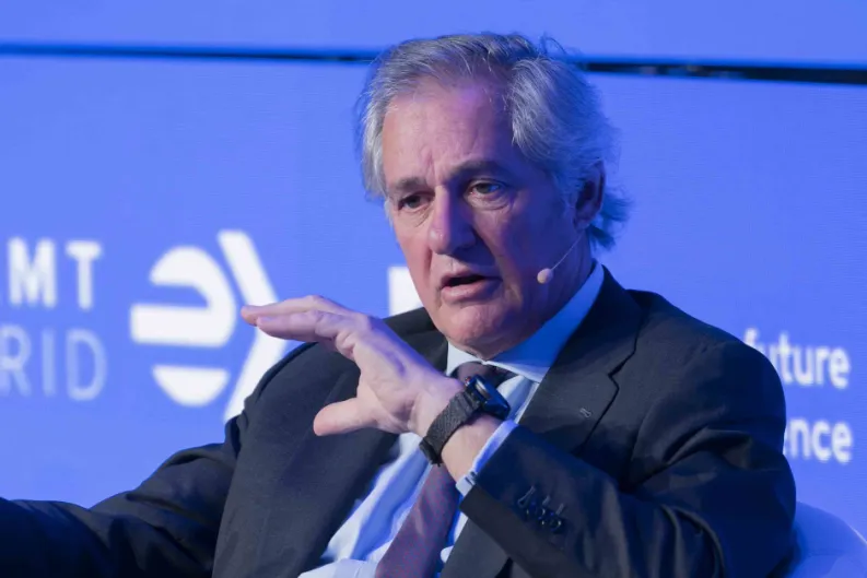 Tras Endesa, ¿otra desnacionalización de los Entrecanales? Subidón en bolsa de Acciona Energía y Acciona ante posibles ofertas de grandes fondos por la filial verde