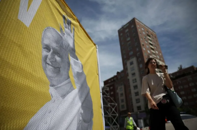 ¿Y si aprovechamos la visita del Papa para rezar por la recristianización de España?