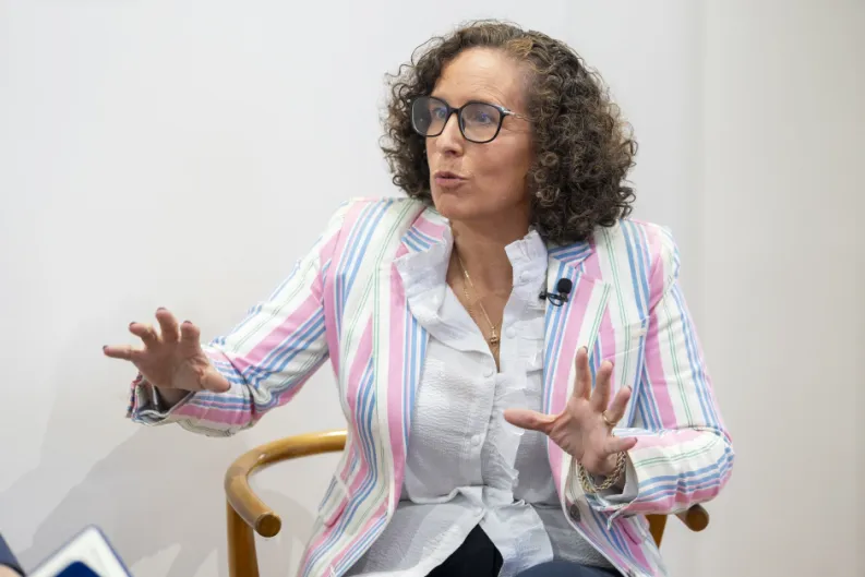 "Confío en la torpeza de los políticos para que las Fundaciones sobrevivamos unos años más"