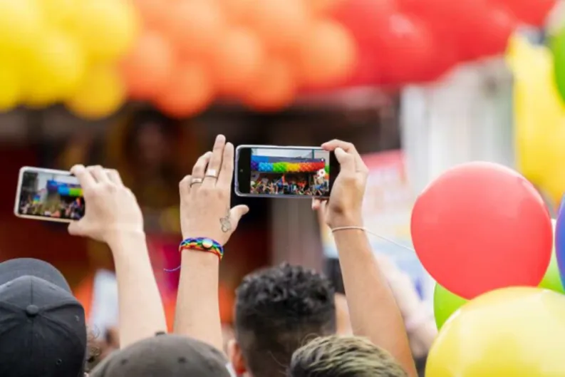 De las playas al eclipse: el nuevo reto inversor de las telecos en la España rural