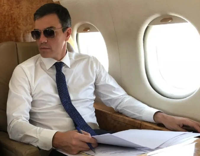 Eclipse. Sánchez se queda en La Mareta: el Falcon nos iba a costar 60.000 euros... aunque a Pedro eso le da igual
