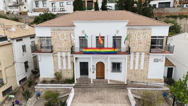 El ayuntamiento de Albanchez de Mágina (Jaén) elimina como festivo el día de su patrón
