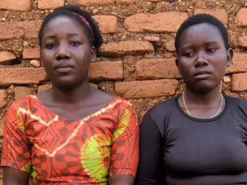 Uganda. Un padre musulmán intenta quemar a sus hijas conversas al cristianismo