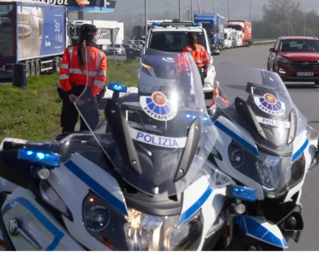 La España segura de Marlaska. Abatido de un disparo un subsahariano, con 12 antecedentes, tras intentar apuñalar a una policía en Fuenterrabía (País Vasco)