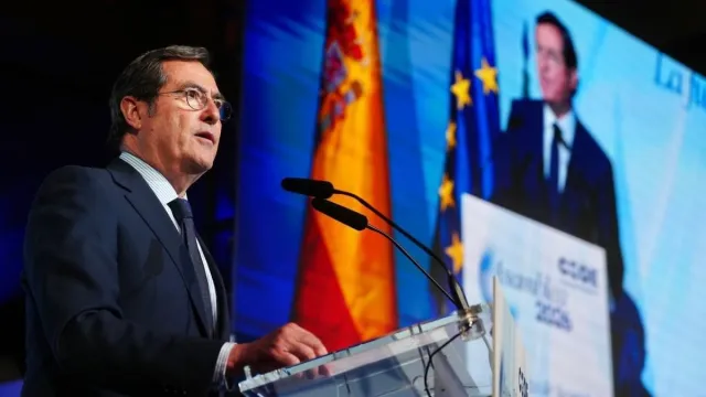 Garamendi arremete contra los decretos Maricarmen: “No se puede echar a hombros del ámbito privado” la solución al problema social