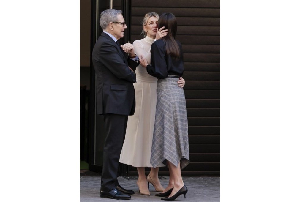 Yolanda Díaz recibe a Letizia Ortiz: “La reina y la que se cree reina”