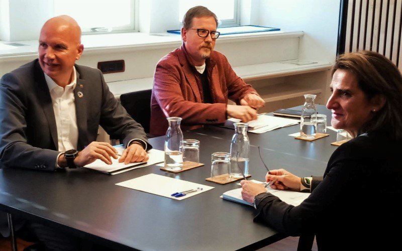 Ribera se ha mostrado encantada de ayudar a David Mascort, conseller de Acción Climática de la Generalitat