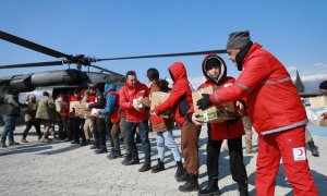 Media Luna Roja y Cruz Roja ayudan tras los terremotos de Turquía y Siria