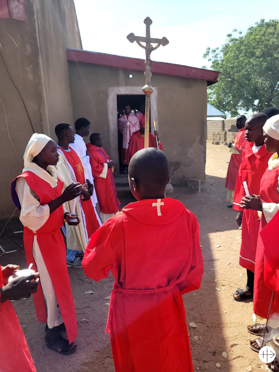 Cristianos perseguidos en Nigeria (Foto cedida por ACN)