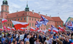 Ayer, domingo 14 de abril, unas 50.000 personas participaron en la Marcha Nacional por la Vida, bajo el lema '¡Viva Polonia!'