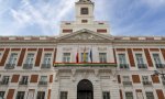La Real Casa de Correos luce la bandera arcoíris con motivo de la Semana del Orgullo
