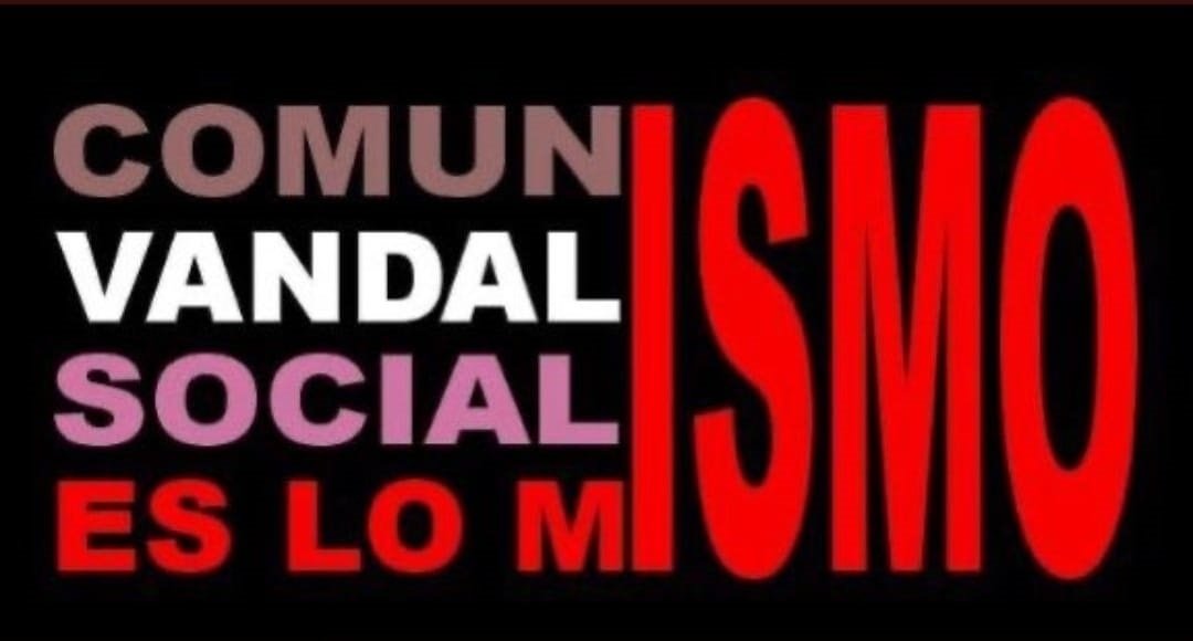 Meme socialismo y comunismo