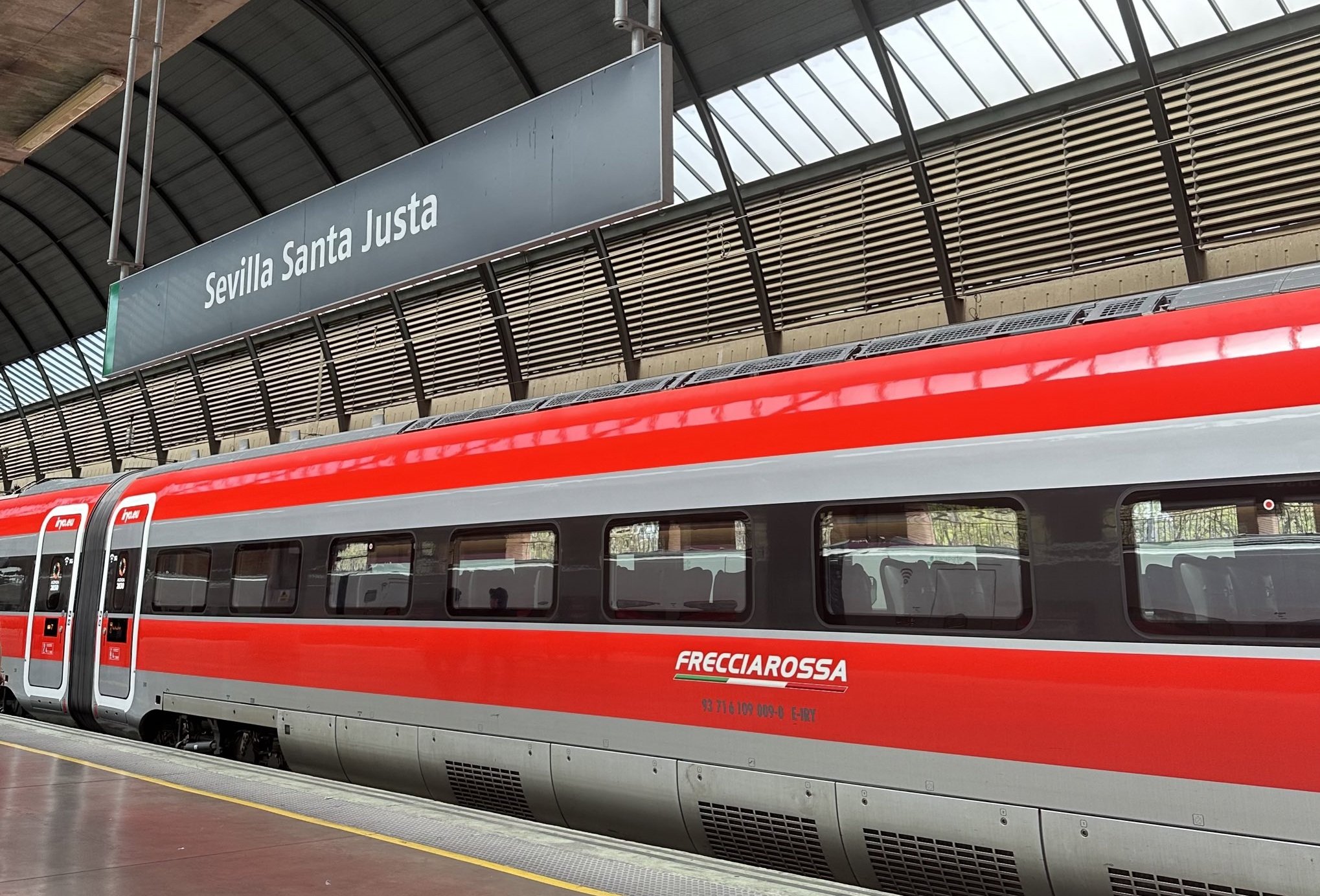 Iryo aún no logra ser rentable en España, donde empezó a operar el 25 de noviembre de 2022, entrando a competir con Renfe y Ouigo